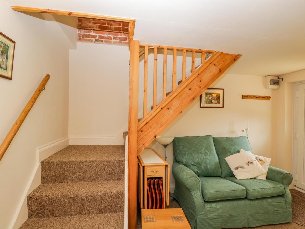Parkfield Cottage Sturminster Marshall Экстерьер фото